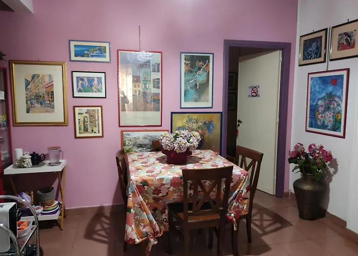 Cosmopolitan Bed & Breakfast 4*