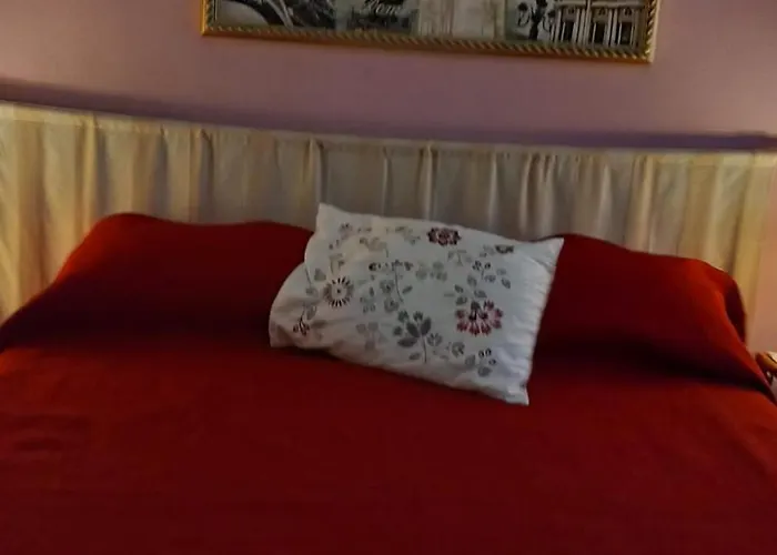 Cosmopolitan Bed & Breakfast